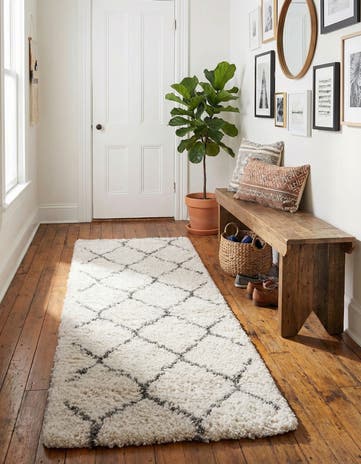 2' x 5' 3 Moroccan Shag Runner Rug