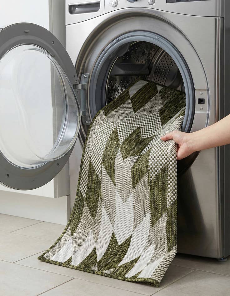 Detail image of  2' x 3'  Washable Modern Indoor / Outdoor Rug