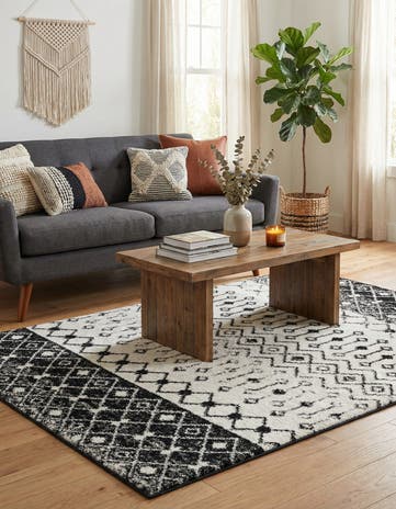 4' x 6' Moroccan Trellis Rug