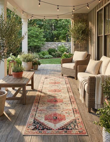 2' 7 x 12' Easy-Clean Traditional Indoor / Outdoor Runner Rug