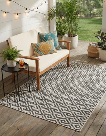 4' x 6' Easy-Clean Jill Zarin Costa Rica Indoor / Outdoor Rug