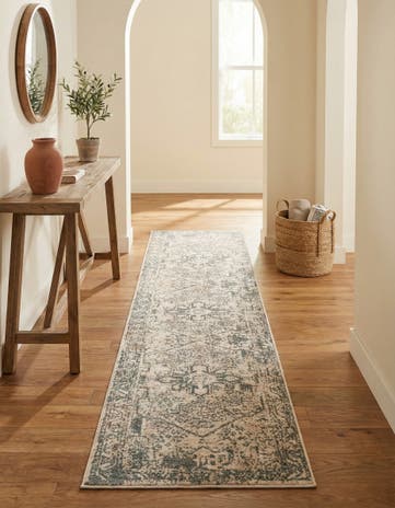 2' 7 x 12' Mojave Runner Rug