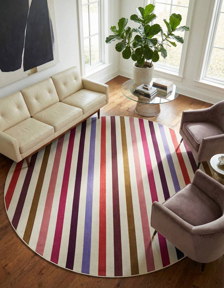 Detail image of 10' x 10'  Washable Striped Indoor / Outdoor Round Rug