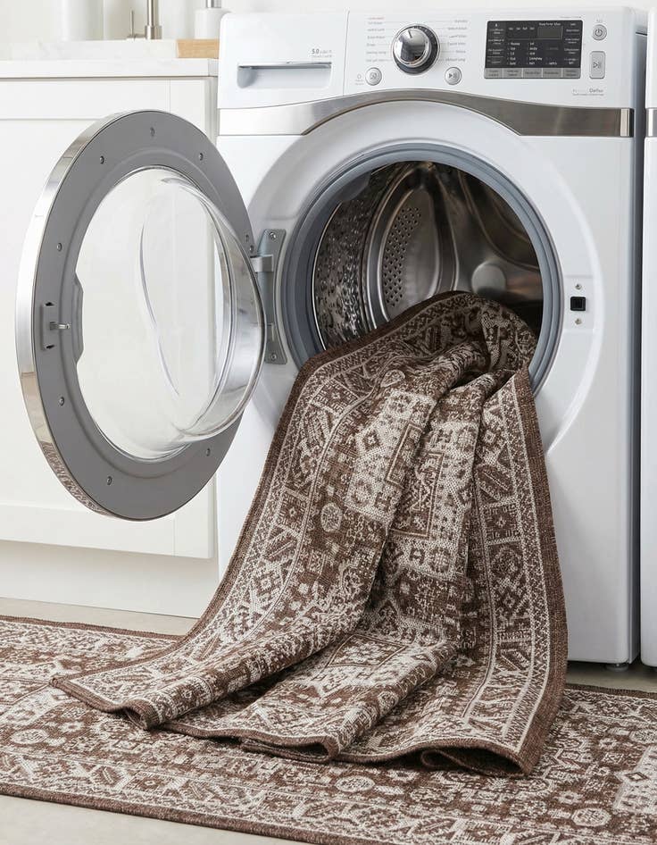 Detail image of 2' 7 x 12'  Washable Aztec Indoor / Outdoor Runner Rug