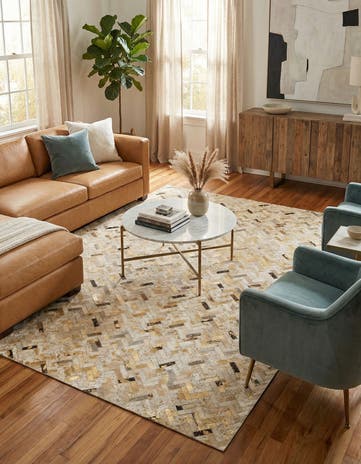 5' x 7' 10 Cowhide Leather Rug