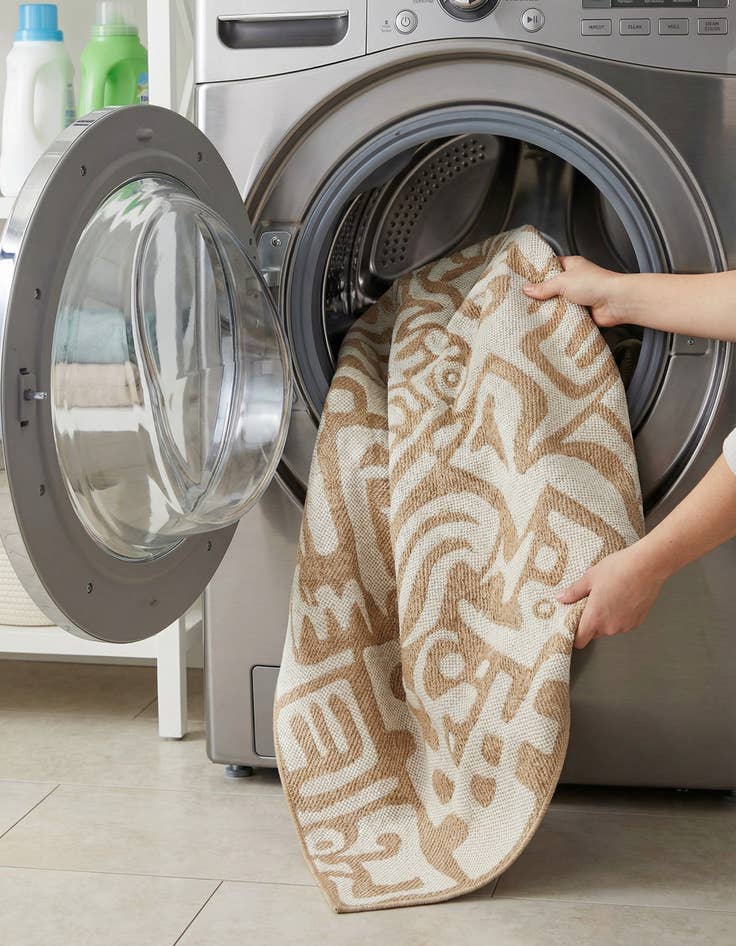 Detail image of  7' 10 x 10'  Washable Modern Indoor / Outdoor Rug