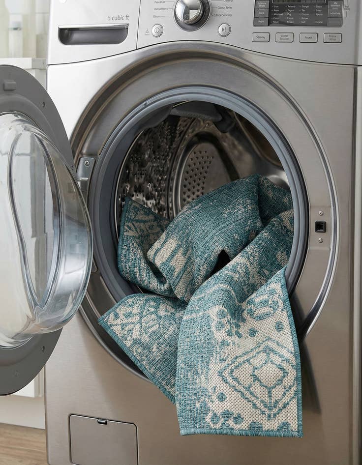 Detail image of 3' x 5'  Washable Bohemian Indoor / Outdoor Rug