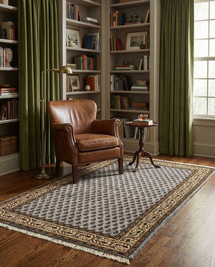 Detail image of 3' x 5' 4 Hand Knotted Mir Wool Rug