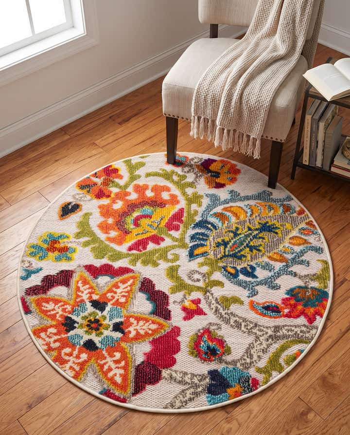 3' x 3' Easy-Clean Casablanca Indoor / Outdoor Round Rug