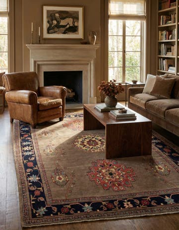 5' 9 x 7' 7 Hand Knotted Kashkuli Persian Wool Rug