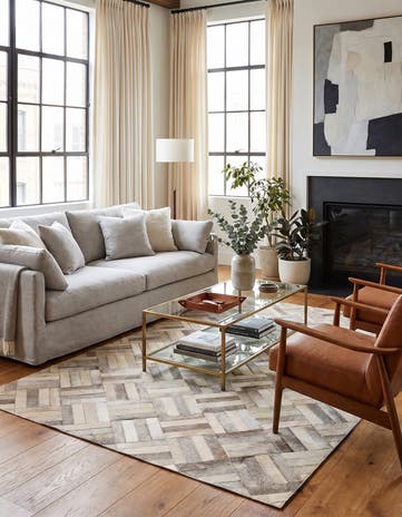 4' 10 x 7' Cowhide Rug
