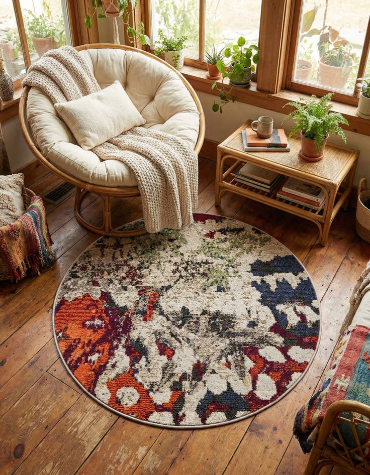 Detail image of 3' 3 x 3' 3  Washable Haerfest Round Rug
