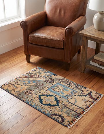 2' x 3' 1 Hand Knotted Ariana Ziegler Rug