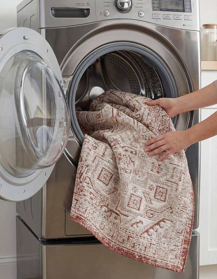 Detail image of  3' x 5' 3  Washable Aztec Indoor / Outdoor Rug