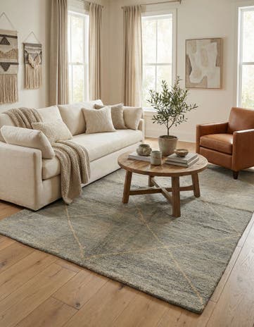 4' 8 x 6' 6 Hand Knotted Moroccan Wool Rug