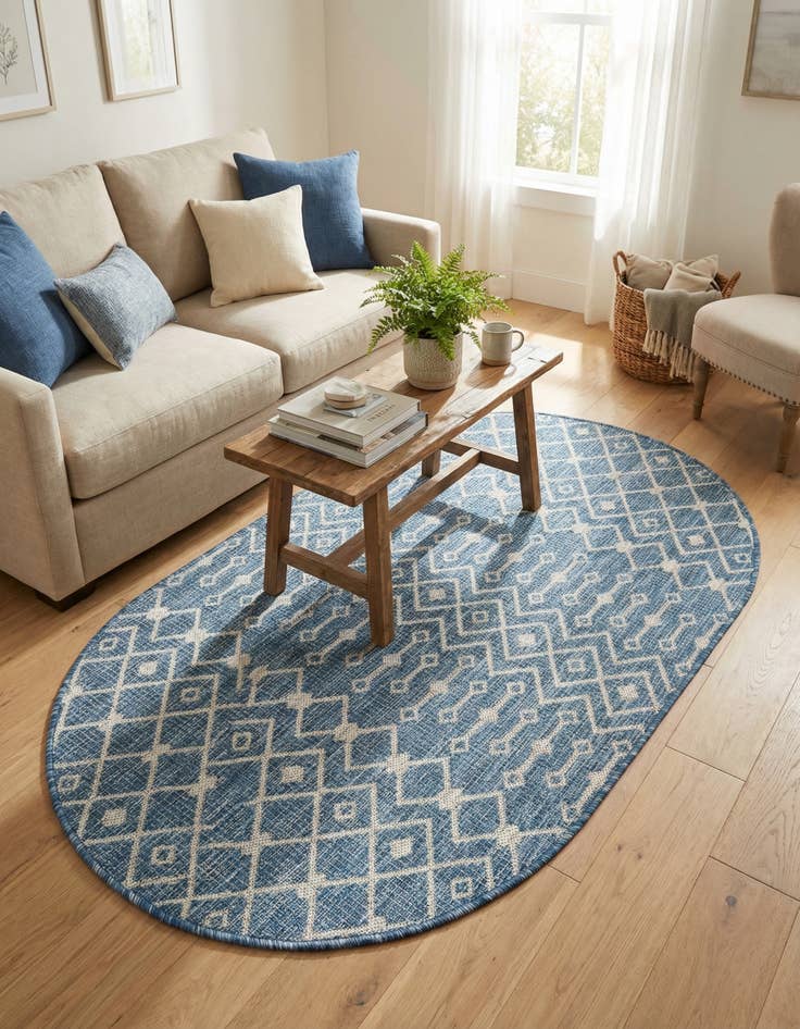 Detail image of 3' x 5' 3 Easy-Clean Trellis Indoor / Outdoor Oval Rug