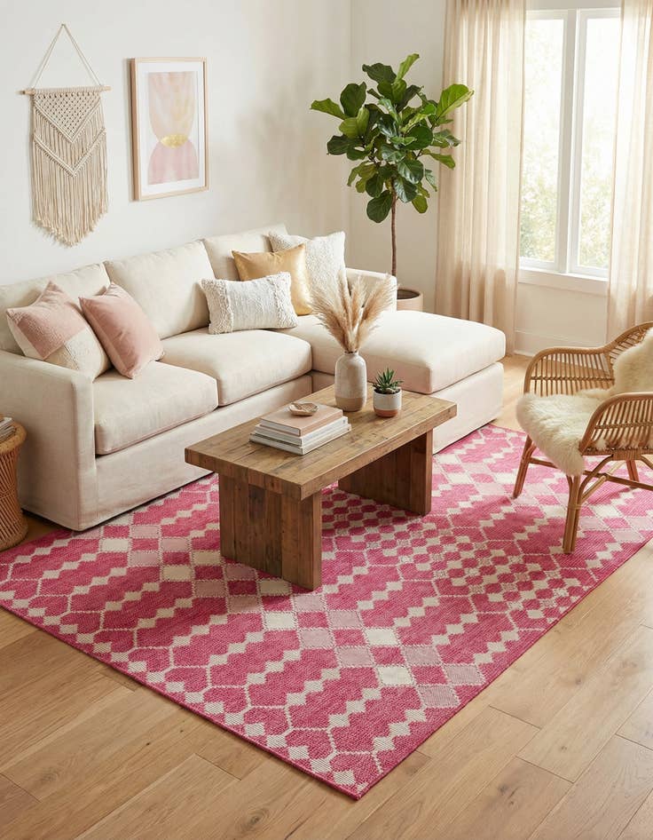 Detail image of 7' 10 x 11'  Washable Trellis Indoor / Outdoor Rug