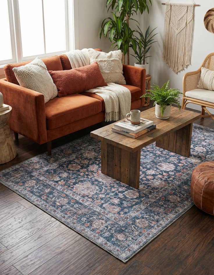 Detail image of 4' x 6' Yara Rug