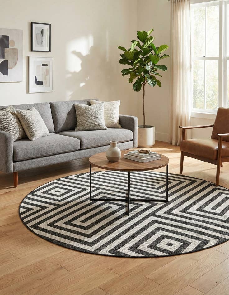 Detail image of 6' x 6'  Washable Modern Indoor / Outdoor Round Rug