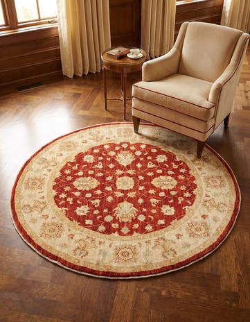 4' 7 x 5' Kaizar Round Rug