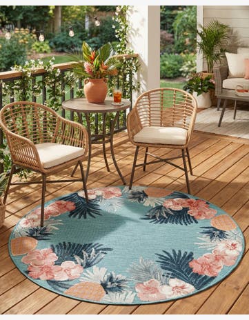 4' 5 x 4' 5 Easy-Clean Botanical Indoor / Outdoor Round Rug