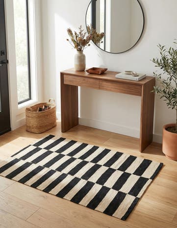 2' 9 x 3' 10 Hand Woven Kilim Modern Wool Rug