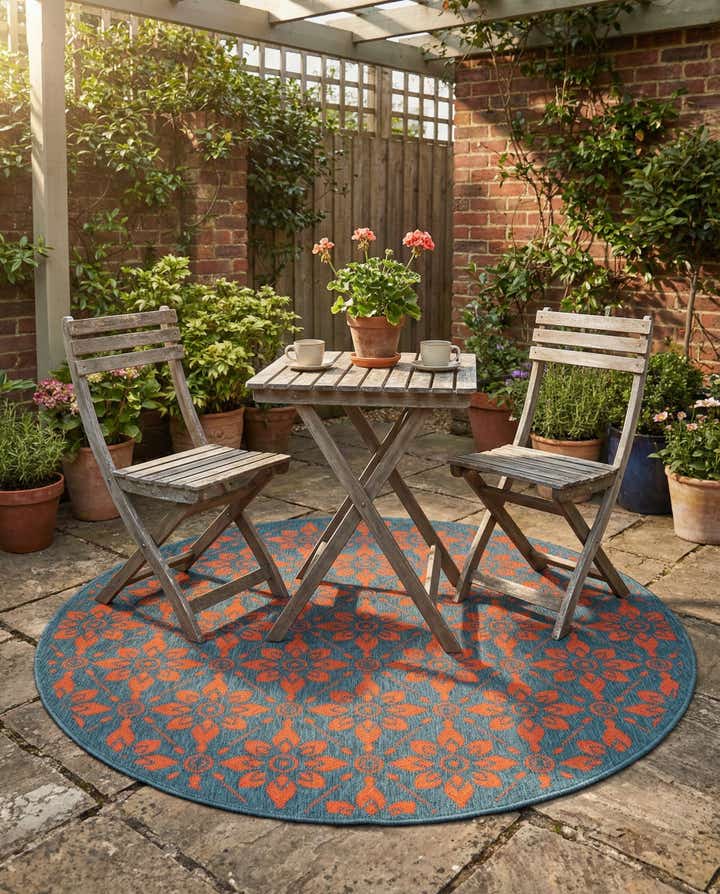 5' x 5' Easy-Clean Lattice Indoor / Outdoor Round Rug