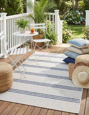 4' x 6' Easy-Clean Jill Zarin Anguilla Indoor / Outdoor Rug