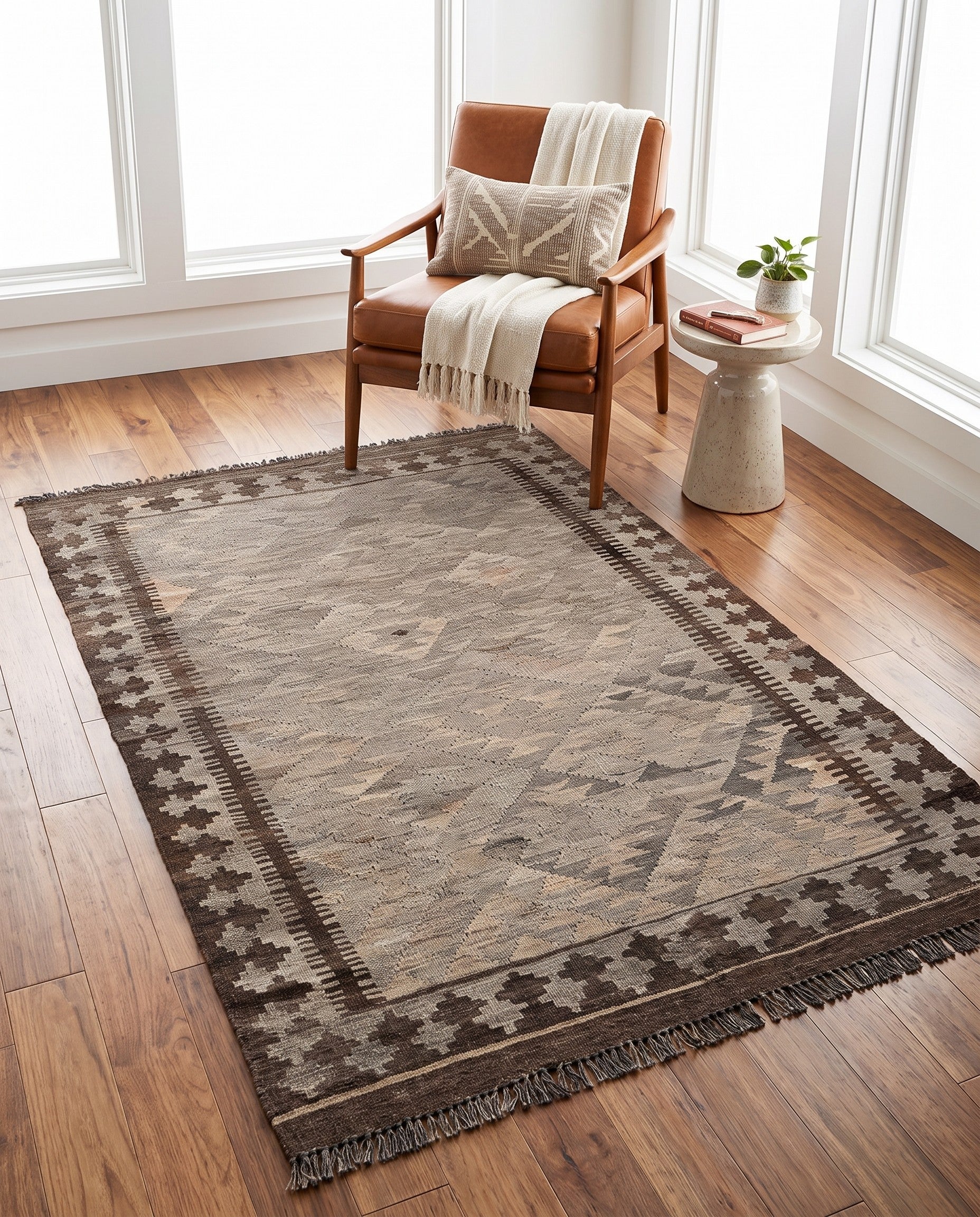 3' 10 x 6' Hand Woven Kilim Maymana Wool Rug