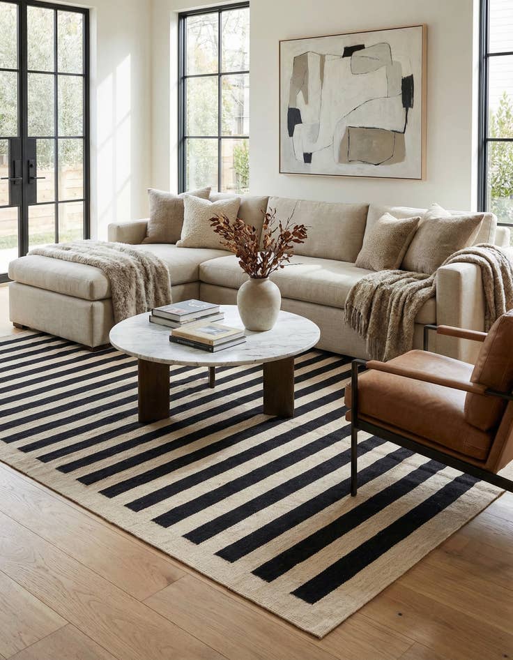 Detail image of 6' 10 x 9' 9  Hand Woven Kilim Modern Wool Rug