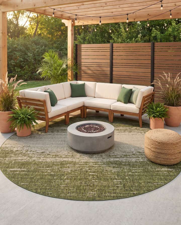 13' x 13' Easy-Clean Modern Indoor / Outdoor Round Rug
