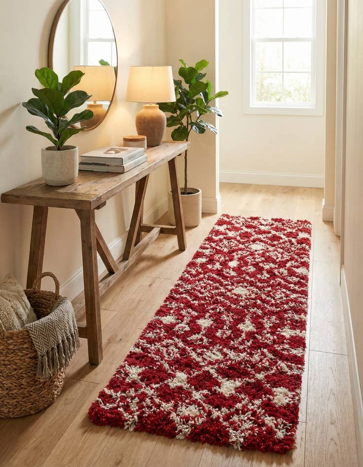 Detail image of  2' 7 x 10' Moroccan Trellis Shag Runner Rug
