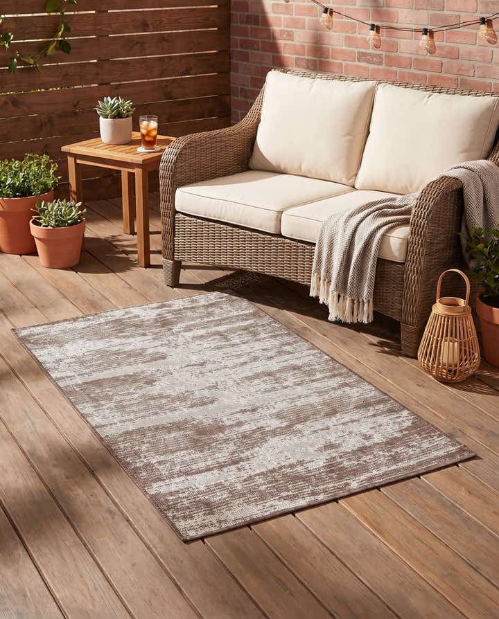 3' x 5' 3 Easy-Clean Modern Indoor / Outdoor Rug