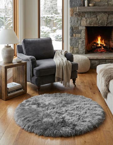 Gray Sheepskin Round Rug
