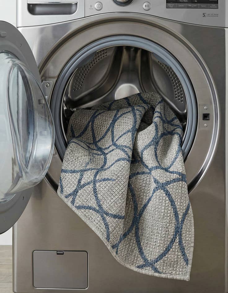 Detail image of 2' x 7' 10  Washable Trellis Indoor / Outdoor Runner Rug