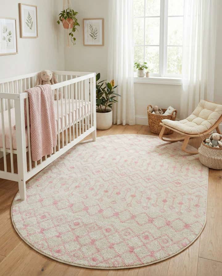 4' x 6' Moroccan Trellis Oval Rug