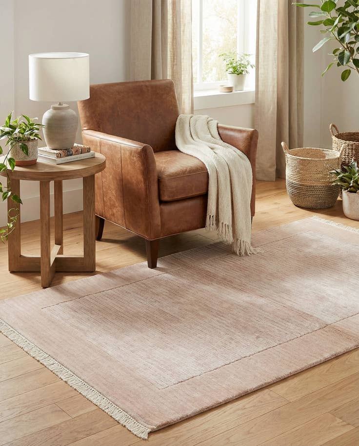 Detail image of 2' 7 x 5' Hand Knotted Darya Wool Rug