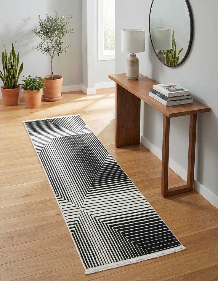 Detail image of 2' x 6' 1 Milano Runner Rug