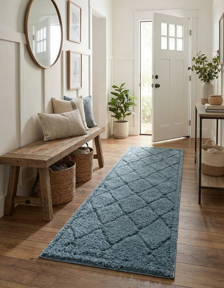 Detail image of 2' 7 x 10' Trellis Shag Runner Rug