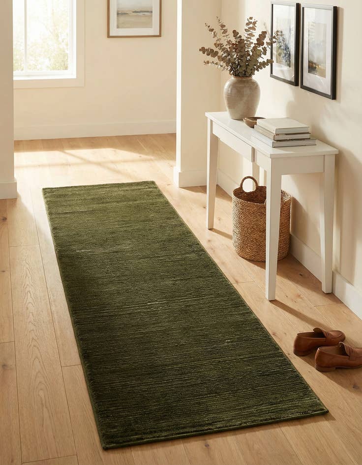 Detail image of 2' x 6' Finsbury Runner Rug