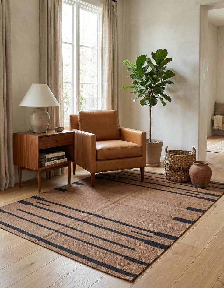 Detail image of 4' 2 x 5' 6  Hand Woven Kilim Modern Wool Rug