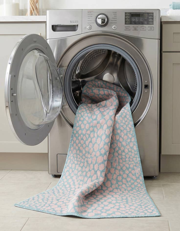 Detail image of 2' x 6'  Washable Jill Zarin Cape Town Indoor / Outdoor Runner Rug