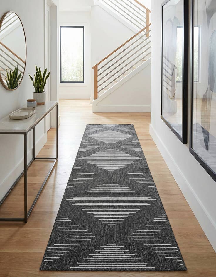 Detail image of 3' 3 x 12'  Washable Modern Indoor / Outdoor Runner Rug