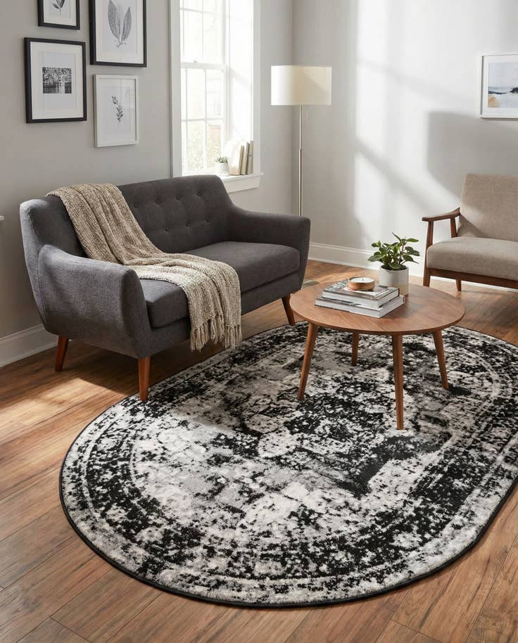 Detail image of 4' 1 x 6' 1 Monte Carlo Oval Rug