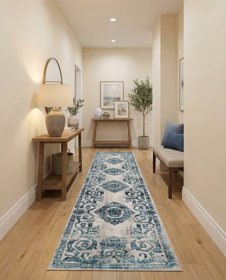 Detail image of 2' 7 x 12' Finsbury Runner Rug