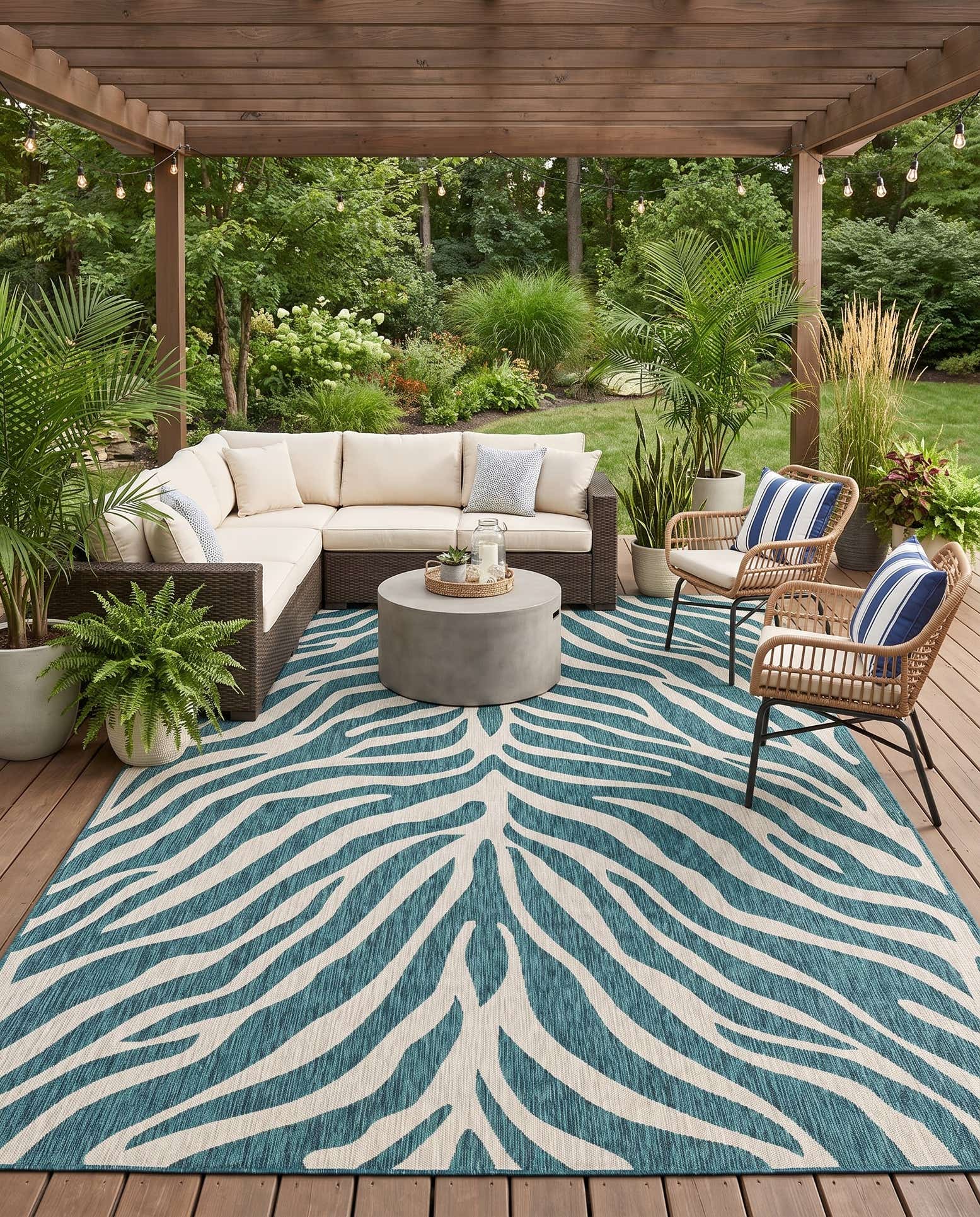 10' x 14' Easy-Clean Safari Indoor / Outdoor Rug
