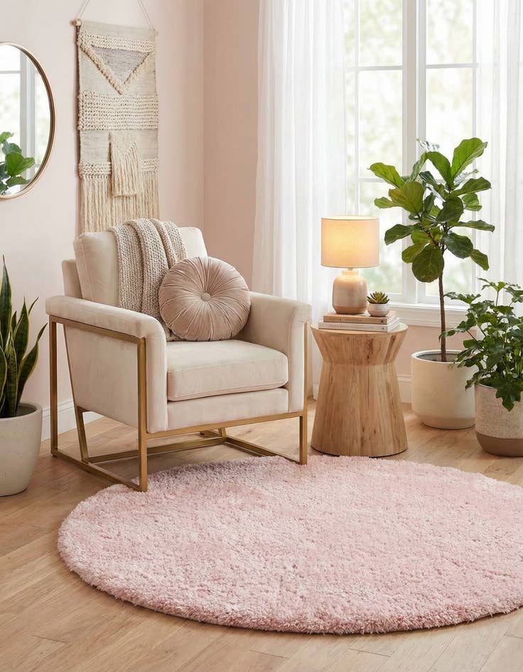 Detail image of  5' x 5' Infinity Shag Round Rug