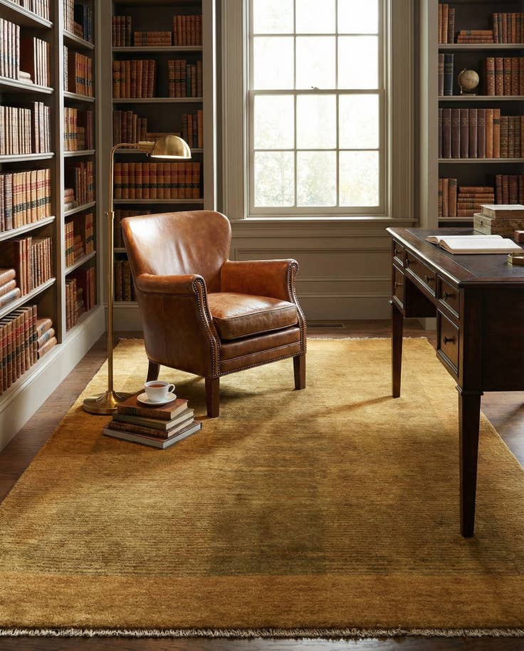 Detail image of 4' 6 x 6' 8 Juma Wool Rug