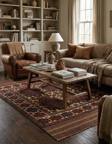 4' 4 x 6' 2 Hand Knotted Sumak Wool Rug