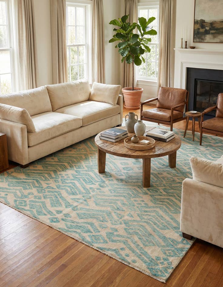 Detail image of 8' 4 x 10' 4  Hand Knotted Darya Wool Rug